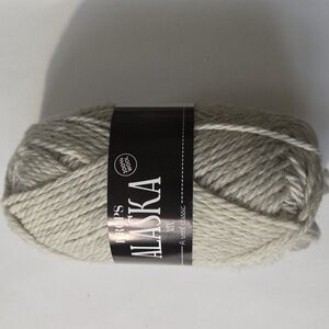 Drops Alaska 100% Wool Yarn